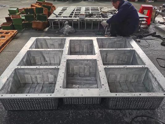 EPS-Formen für Schaumstoffprodukte Einfügen von Lüftungskühl- und Freisetzmitteln